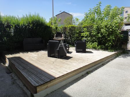 Location Appartement 1 pièce 15m² - Photo 2