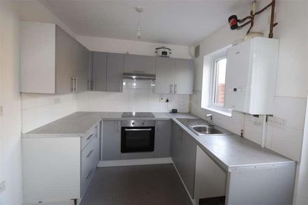 Keyes Close, Shoeburyness, SS3 - Photo 5