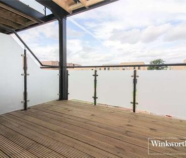 Horizon Place, Studio Way, Borehamwood, Hertfordshire, WD6 - Photo 3