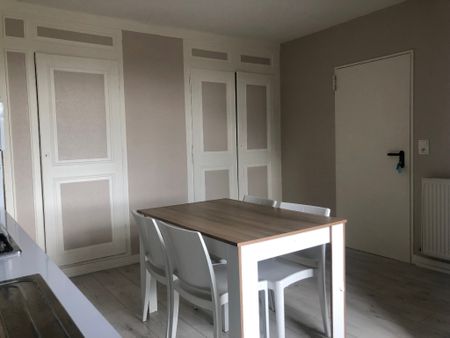 Location Appartement 2 pièces 31m² - Photo 2