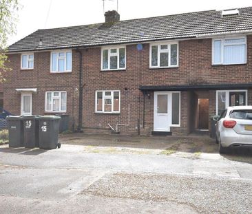 3 bedroom terraced house to rent - Photo 4