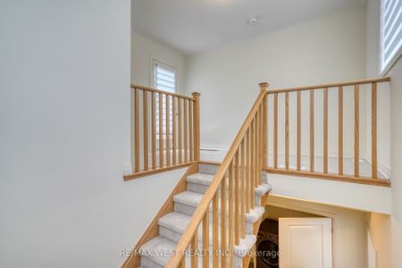 Detached Home For Lease | E8133670 - Photo 3