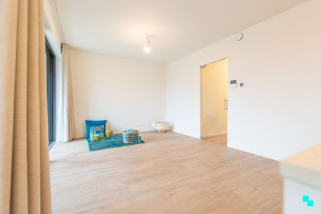 Nieuwbouw appartement met autostaanplaats op het dorp van Merelbeke - Photo 2