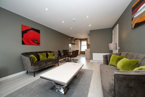 2 bedroom flat to rent - Photo 1