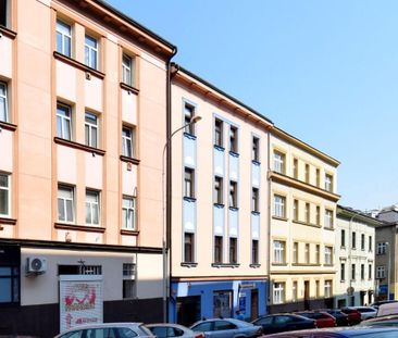 Pronájem bytu 1+kk 20 m2 - Photo 1