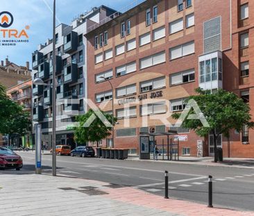 Ático de alquiler en Calle de Benjamín, Valdeacederas - Photo 2