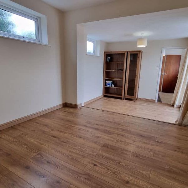 Parkview Road, Berkeley - Photo 1