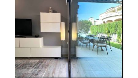 3 bedroom, 2 bathroom villa with private pool FOR RENT in Orihuela Costa. - Photo 3