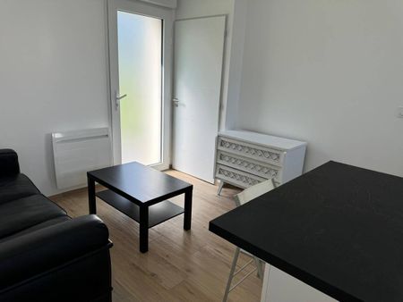 Loue T1 Bis meublé neuf calme 25 m2 - Nantes - - Photo 2