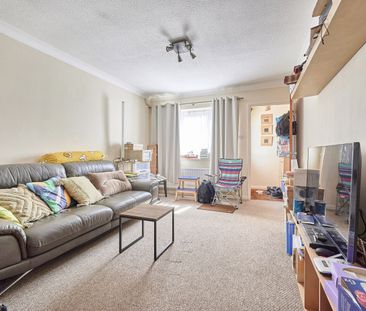 Available unfurnished from 30/04/2026 - Photo 1