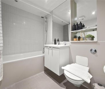 2 bedroom apartment to rent - Photo 5