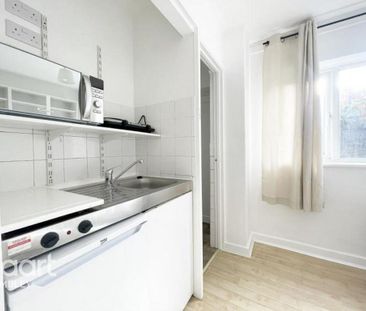 Studio to rent - Photo 1