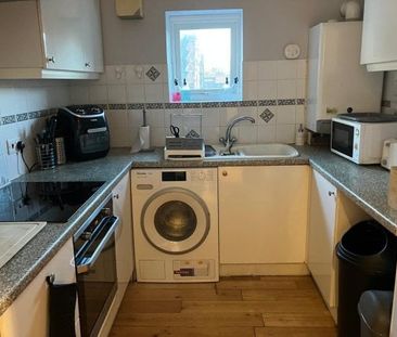 Godstone Road, CR8, Property for rent - Photo 4