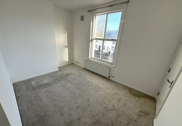 Worcester Street, Stourbridge, West Midlands - Photo 1