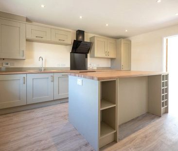 Oaklands Drive, - Photo 4