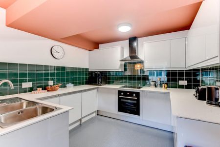 6 bedroom house to rent - Photo 5