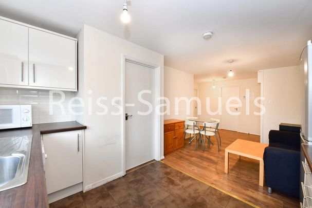 3 bedroom apartment to rent - Photo 1