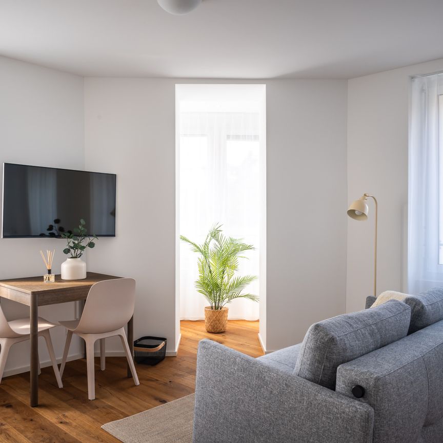 NEU! - Möbilierte 1.5 Zimmerwohnung in Zürich - Photo 1