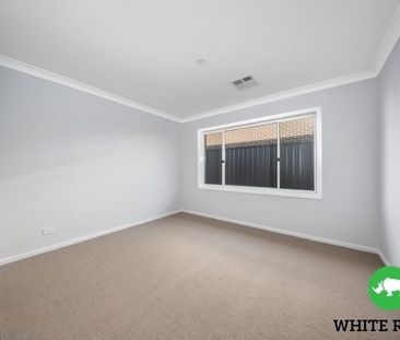 6 Lanham Street, Googong - Photo 5