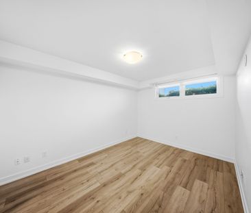 For Lease - 3078 Sixth Line Unit# 117, Oakville, Ontario - Photo 5