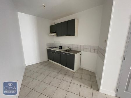 Location Appartement 2 pièces 43m² ANGOULEME 16000 - Photo 2