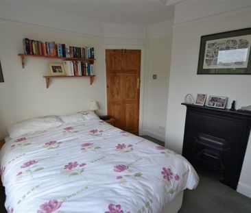 3 bedroom semi-detached house to rent - Photo 6