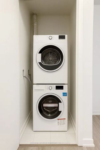 120 Broadway Avenue #818 - Photo 4