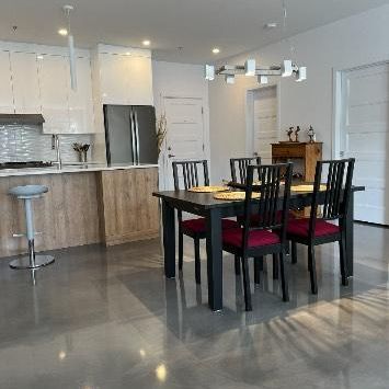 Grand 4 et demi+ bureau avec électroménagers inclus - Photo 3