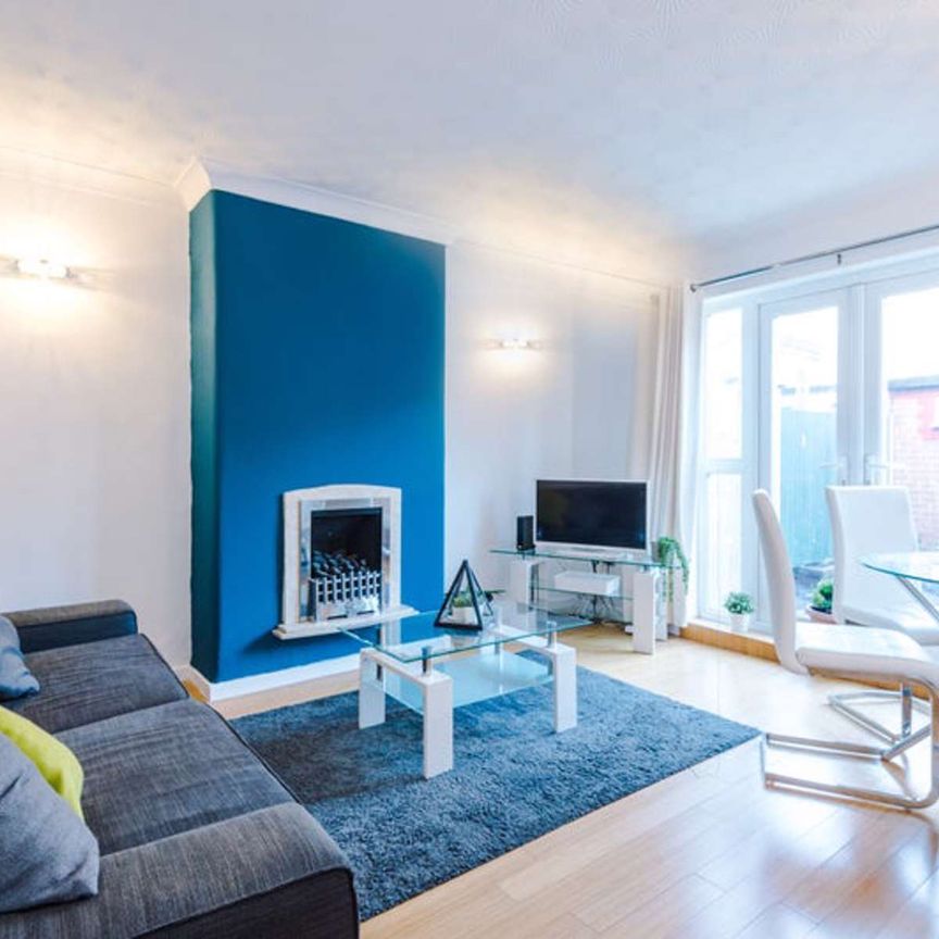 Needham Road Room 2 - Double Room - Photo 1