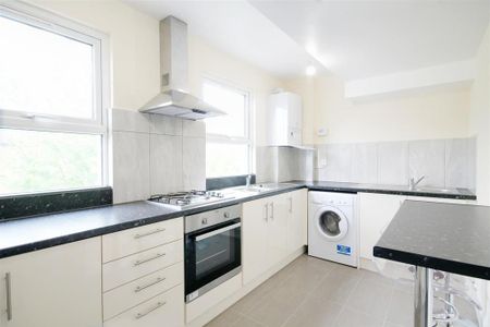 House share to rent - Photo 4