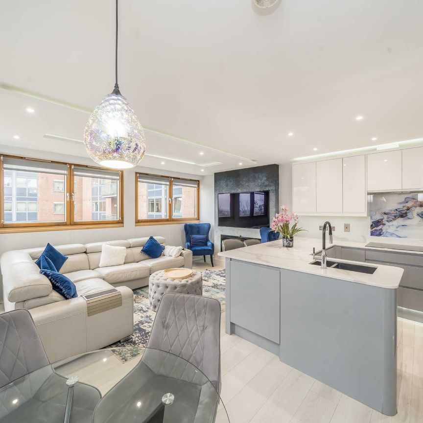 Donnington Road, Kensal Rise, NW10, London - Photo 1