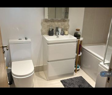 1 bedroom flat to rent - Photo 6