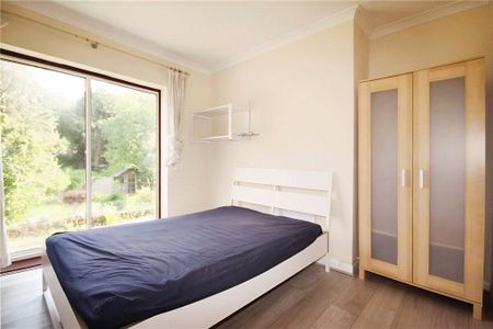 4 bedroom terraced house to rent - Photo 4