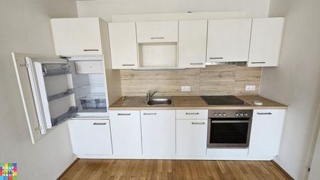 Drei Zimmer Genossenschaftswohnung mit Balkon - Photo 2