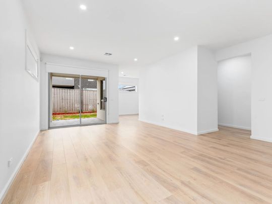 Like New & Ready to call HOME! - Photo 1