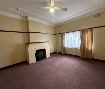 Home For Rent - Photo 2
