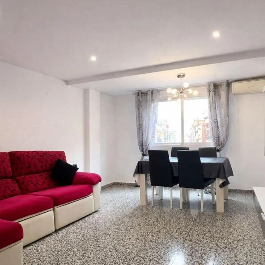 Piso de alquiler en Obispo Jaime Perez, Mont-Olivet - Foto 1