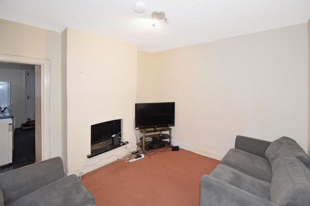 4 bedroom House To Let - Photo 1