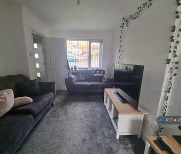 2 bedroom end of terrace house to rent - Photo 2