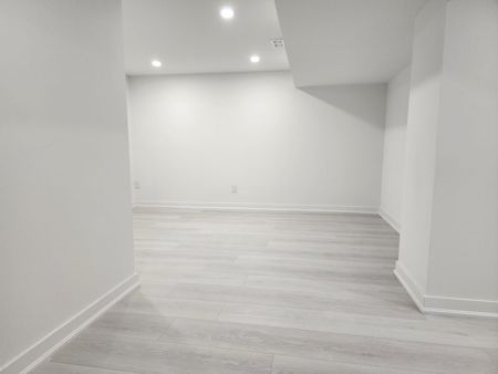 For Lease - 31 Fairlin Drive Unit# Lower, Toronto, Ontario - Photo 3