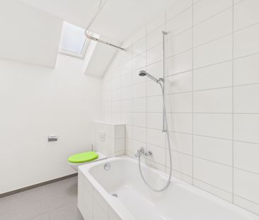 Attractive 2.5-room apartment in Oberdorf, canton SO - Photo 3