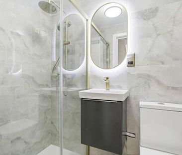 Castel Close, Hackney, E9 - Photo 2