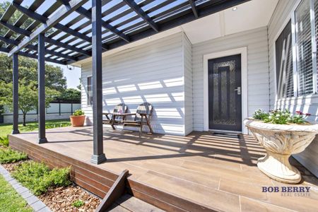 Charming Family Home in Prime South Dubbo Location! - Photo 5