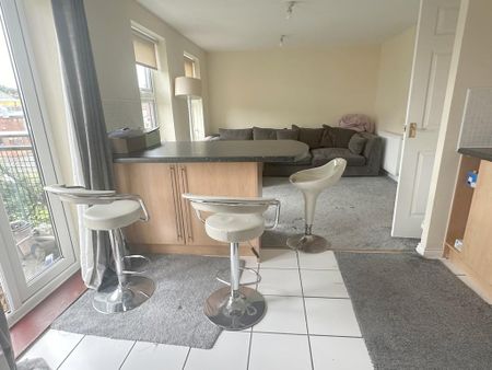 2 bedroom apartment to rent - Photo 2