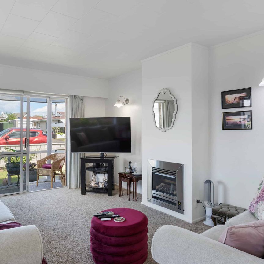 BEAUTIFUL TWO BEDROOM UNIT IN POPULAR WESTOWN - Photo 1