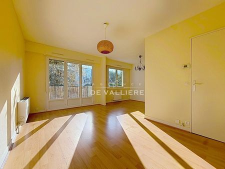Location Appartement 4 pièces 83m² NANTERRE 92000 - Photo 4