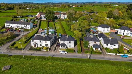 12 Killultagh Road, Lisburn, BT28 2RA - Photo 2