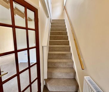 3 bedroom semi-detached house to rent - Photo 3