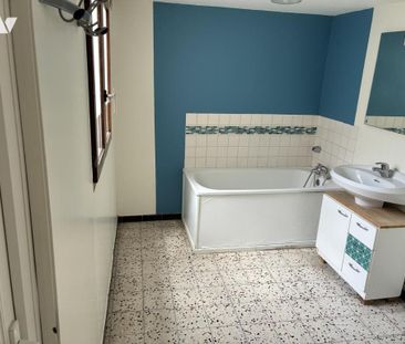 Fâches Thumesnil, Cour leclercq, petite maison, 2 ch, pas d'exterie... - Photo 3