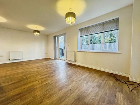 2 bedroom semi-detached house to rent - Photo 2